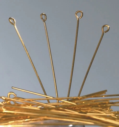 R2135206.jpg RAYHER JEWELLERY CHAIN STITCH EYE PINS 35X0.6MM 50PCS GOLD - Image 1
