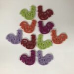RAYHER FELT ITEMS COCK 6CM 10PCS MIXED