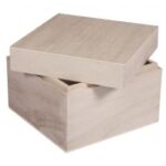 RAYHER WOODEN BOX [WITH LID] 12X12X9CM