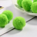 RAYHER POMPONS 20MM 50PCS LIGHT OLIVE