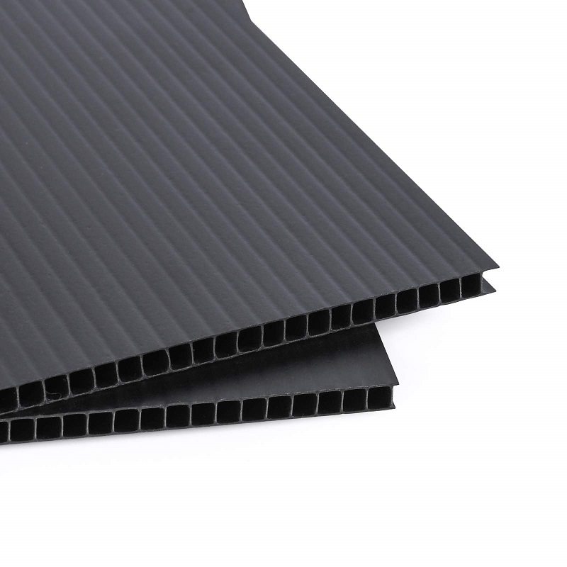 DISCORRBLK.jpg DISPACO CORRIFLUTE PLASTIC 50X70CM BLACK - Image 1