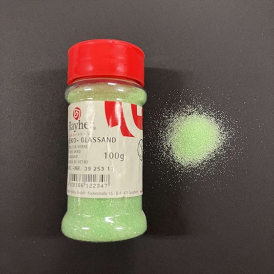 R3925311.jpg RAYHER GLASS SAND 100G LIGHT GREEN - Image 1