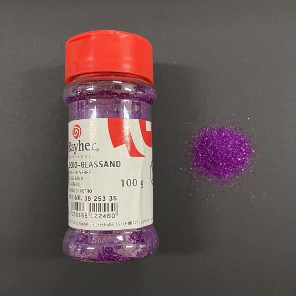 R3925335.jpg RAYHER GLASS SAND 100G LILAC - Image 1