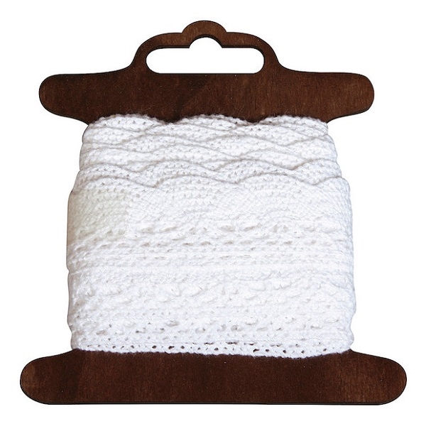 R55627102.jpg RAYHER COTTON BORDER KATHARINA 1.7CM/3M WHITE - Image 1