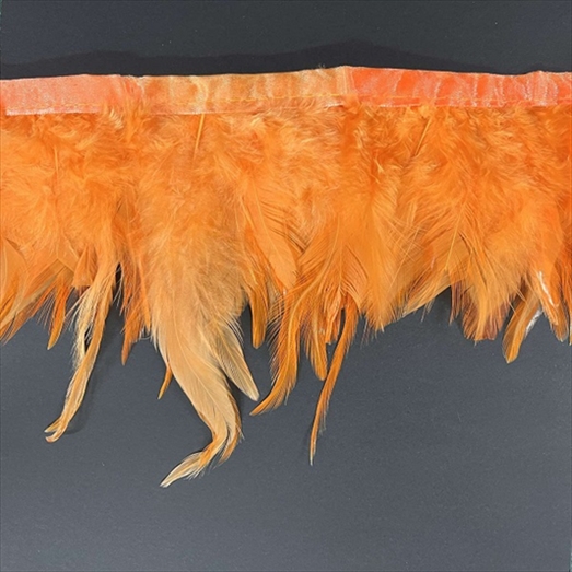 R8508034.jpg RAYHER FEATHER BORDER 50CM ORANGE - Image 1