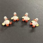 RAYHER CERAMIC DUCKLINGS 2.5CM 4PCS