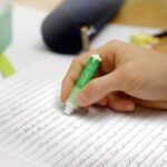 TOMBOW MONO ONE PLASTIC ERASER GREEN - Image 2
