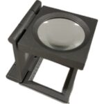 HOLBEIN FOLDABLE MAGNIFYING GLASS D.3CM