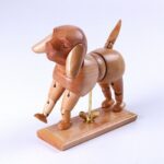 WOODEN MANIKIN DOG 14CM